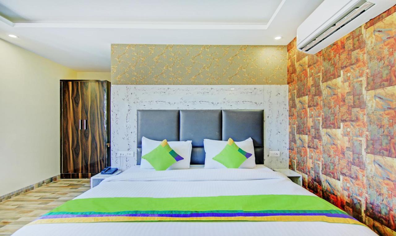 Treebo Trend Smart Signature Neu-Delhi Exterior foto