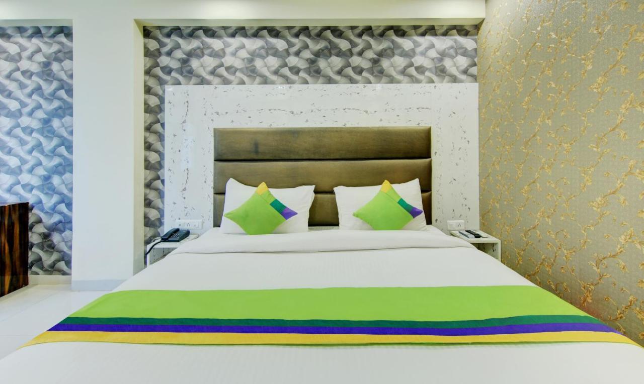 Treebo Trend Smart Signature Neu-Delhi Exterior foto