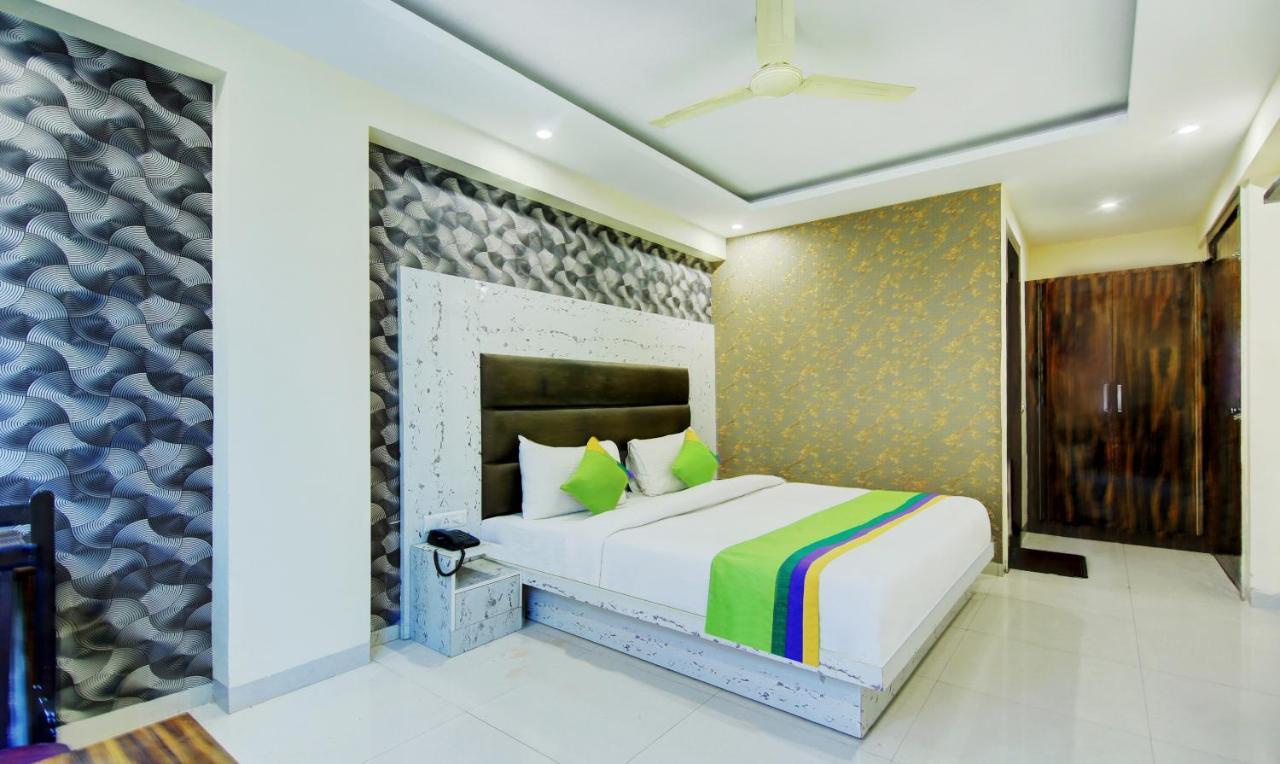 Treebo Trend Smart Signature Neu-Delhi Exterior foto